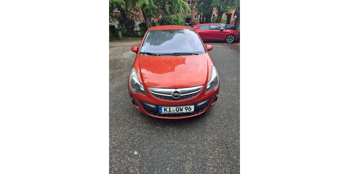 Opel Corsa 209.303 km 2.400 &euro; Kiel 24105