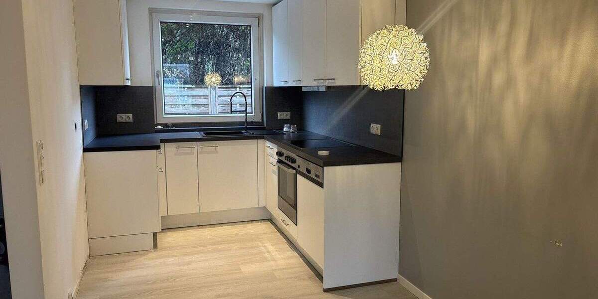 Reihenmittelhaus Neumünster Tungendorf - 3 Zimmer, 87 m&sup2;, 1.050&euro; | Angebot:25654325