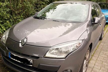 Renault Megane 132.452 km 2.800 &euro; Felde 24242
