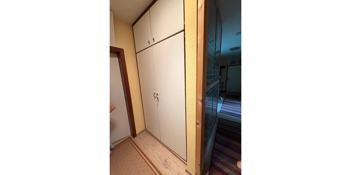 Etagenwohnung Kronshagen - 4 Zimmer, 95 m&sup2;, 320.000&euro; | Angebot:27082000