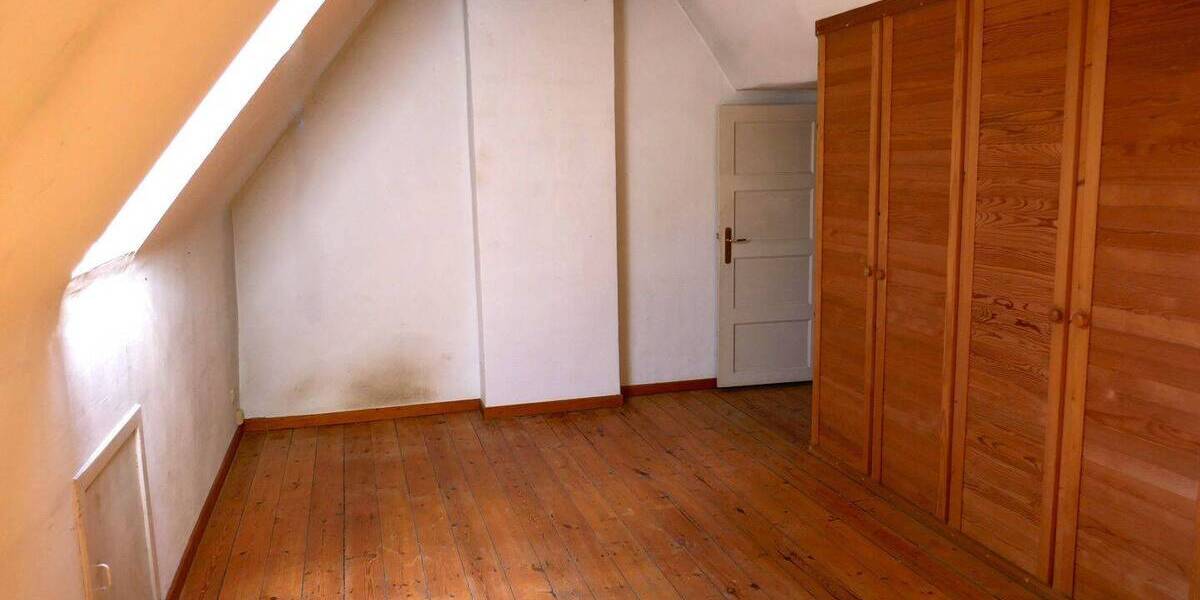 Mehrfamilienhaus, Wohnhaus Felde - 7 Zimmer, 146 m&sup2;, 299.000&euro; | Angebot:26362947