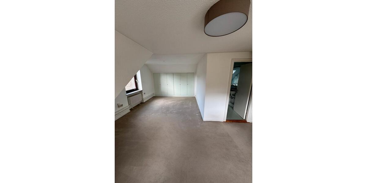 Reihenhaus Kiel Blücherplatz - 6 Zimmer, 130 m&sup2;, 1.600&euro; | Angebot:26665826