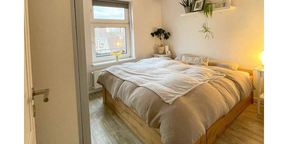 Etagenwohnung Kiel Südfriedhof - 2 Zimmer, 48 m&sup2;, 165.000&euro; | Angebot:25523376