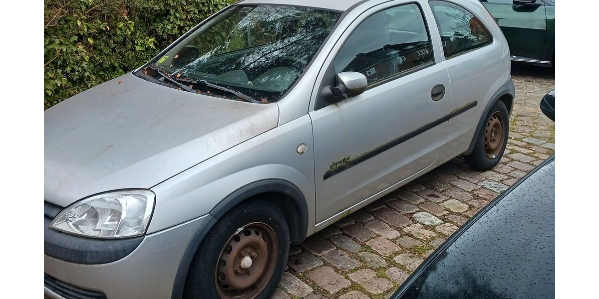 Opel Corsa 170.000 km 700 &euro; Kiel 24116