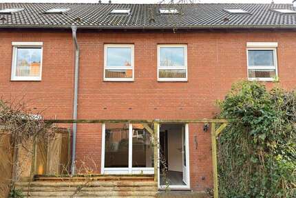 Haus zum Mieten in Kiel 1.000 € 112 m² 4 zimmer