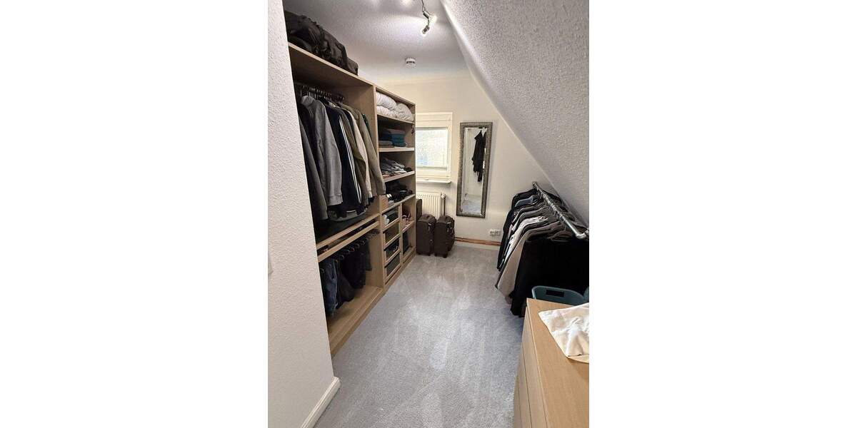 Doppelhaushälfte Neumünster Innenstadt - 5 Zimmer, 125 m&sup2;, 389.000&euro; | Angebot:25728329