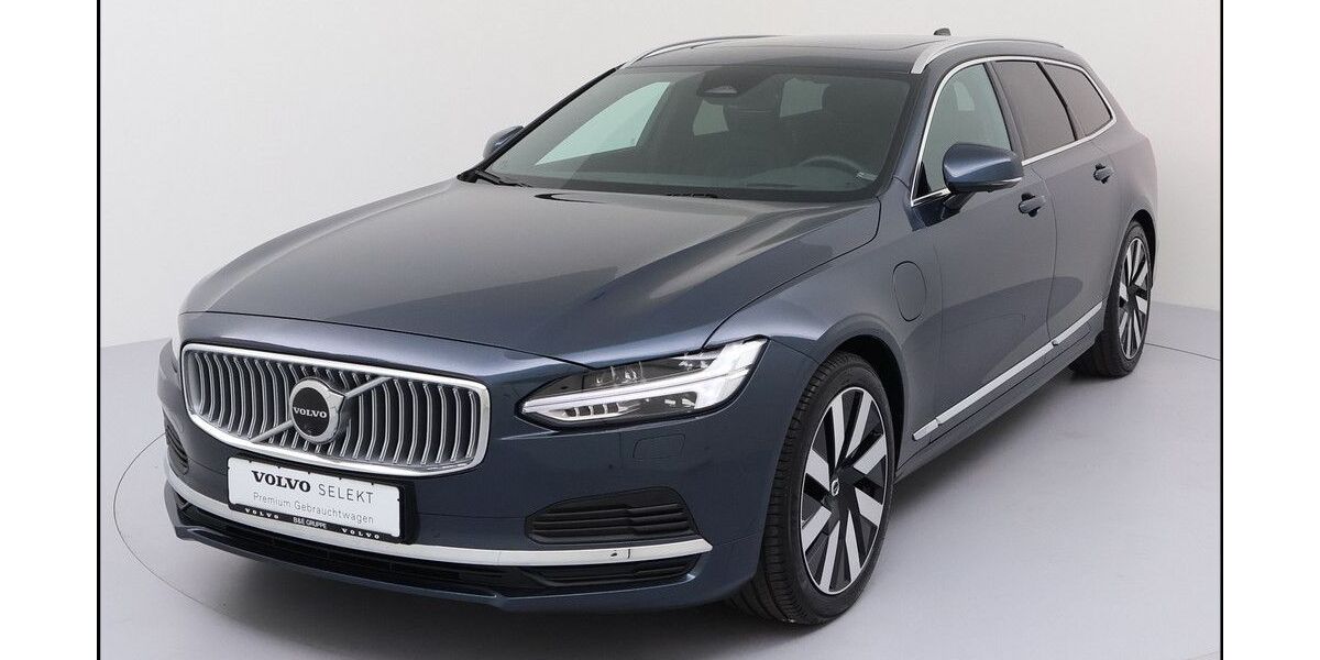 Volvo V90 23.600 km 43.950 &euro; Kiel 24107