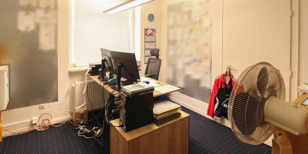 Etagenwohnung Kiel Exerzierplatz - 4 Zimmer, 269 m&sup2;, 640.000&euro; | Angebot:24918106