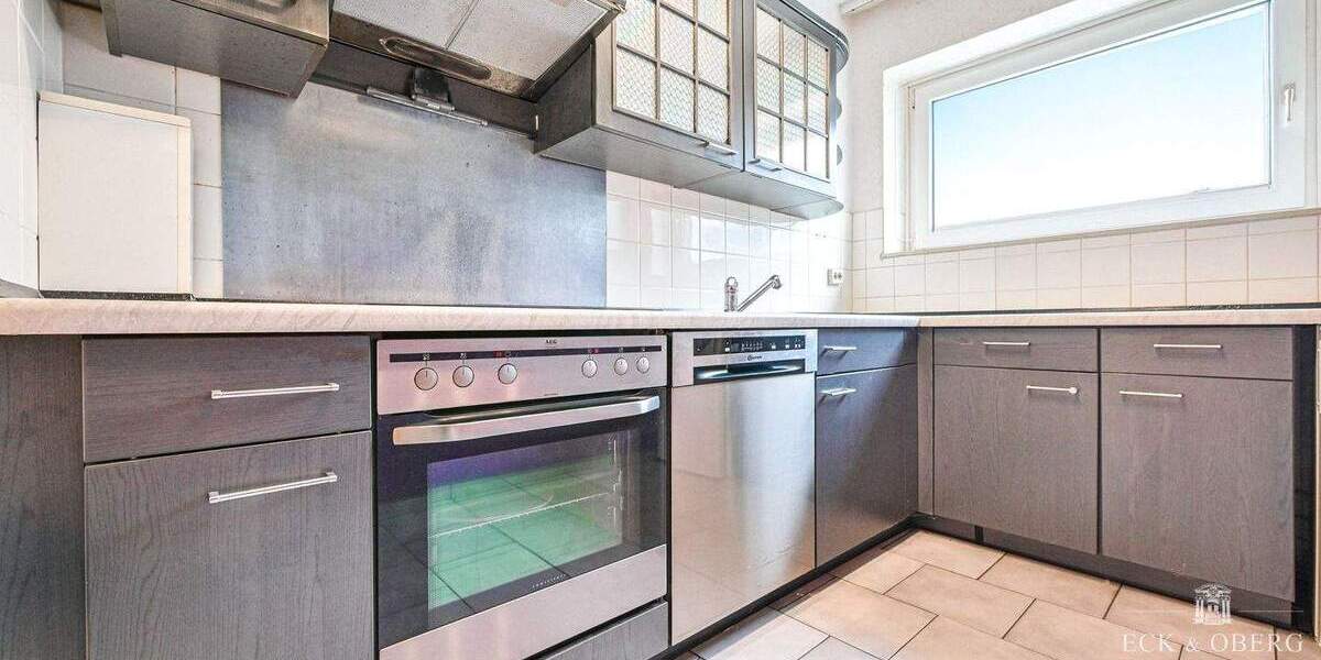 Ihre Chance in Kiel-Mettenhof: Renovierungsbedürftige 3-Zimmer Wohnung mit Südbalkon 3 zimmer