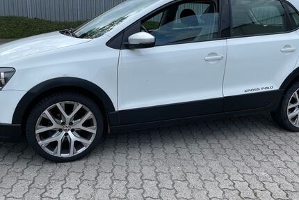 VW Polo 178.000 km 4.999 &euro; Kiel 24113