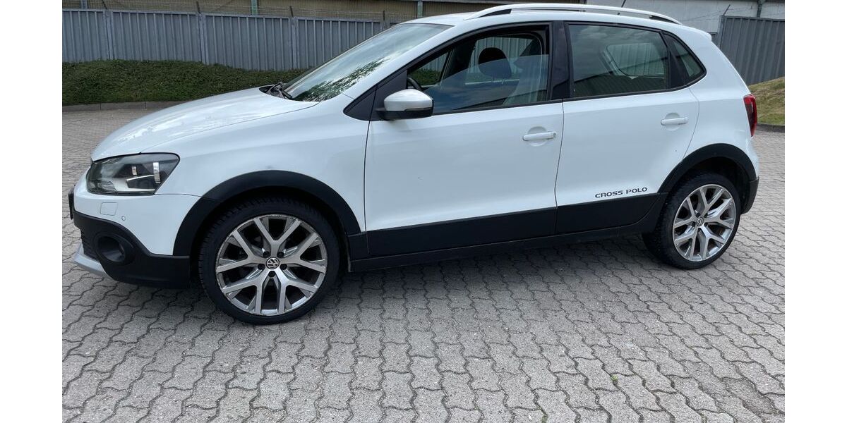 VW Polo 178.000 km 4.999 &euro; Kiel 24113