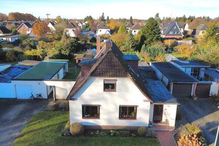 Haus Neumünster Brachenfeld - 6 Zimmer, 135 m&sup2;, 349.000&euro; | Angebot:24132666