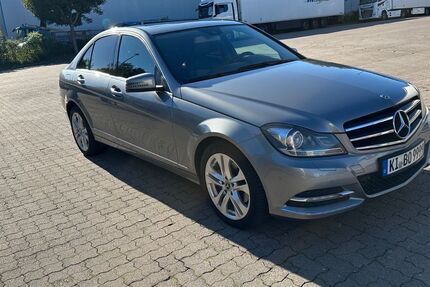 Mercedes-Benz C 250 192.000 km 10.900 &euro; Kiel 24145