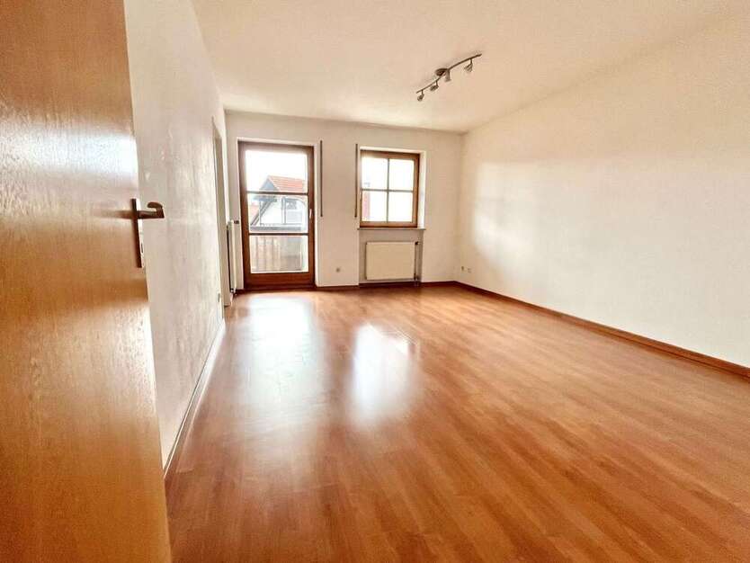 Wohnung zum Mieten in Germering 678 € 33.65 m²