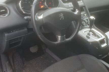Peugeot 5008 126.500 km 5.980 € Kiel 24109