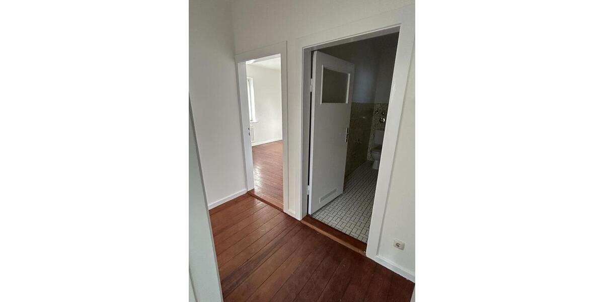 Erdgeschoßwohnung Kiel Gaarden-Ost - 2 Zimmer, 52 m&sup2;, 469&euro; | Angebot:24983276