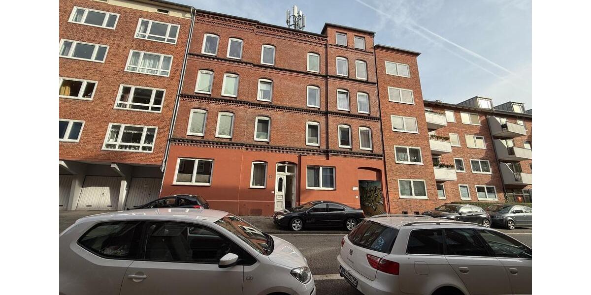 Etagenwohnung Kiel Blücherplatz - 1 Zimmer, 32 m&sup2;, 990&euro; | Angebot:26121115