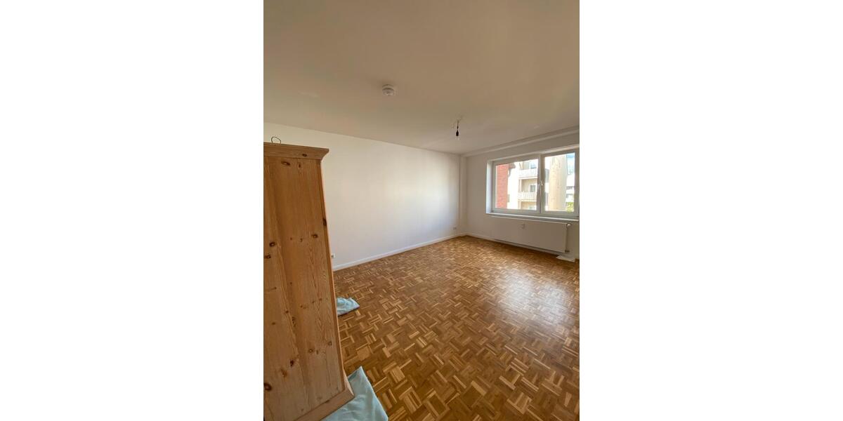 Etagenwohnung Kronshagen - 3 Zimmer, 86 m&sup2;, 999&euro; | Angebot:26598203