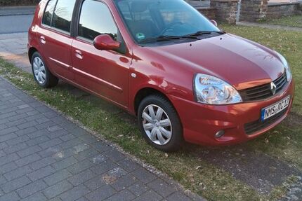 Renault Clio 149.999 km 2.499 &euro; Neumünster 24536