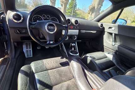 Audi TT 241.800 km 1.650 &euro; Eckernförde 24340