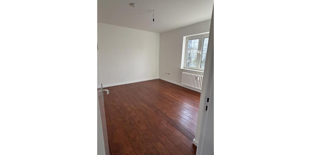 Erdgeschoßwohnung Kiel Gaarden-Ost - 2 Zimmer, 52 m&sup2;, 469&euro; | Angebot:24983276