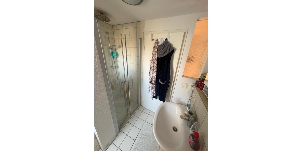 Dachgeschoßwohnung Neumünster - 2 Zimmer, 69 m&sup2;, 887&euro; | Angebot:26098984
