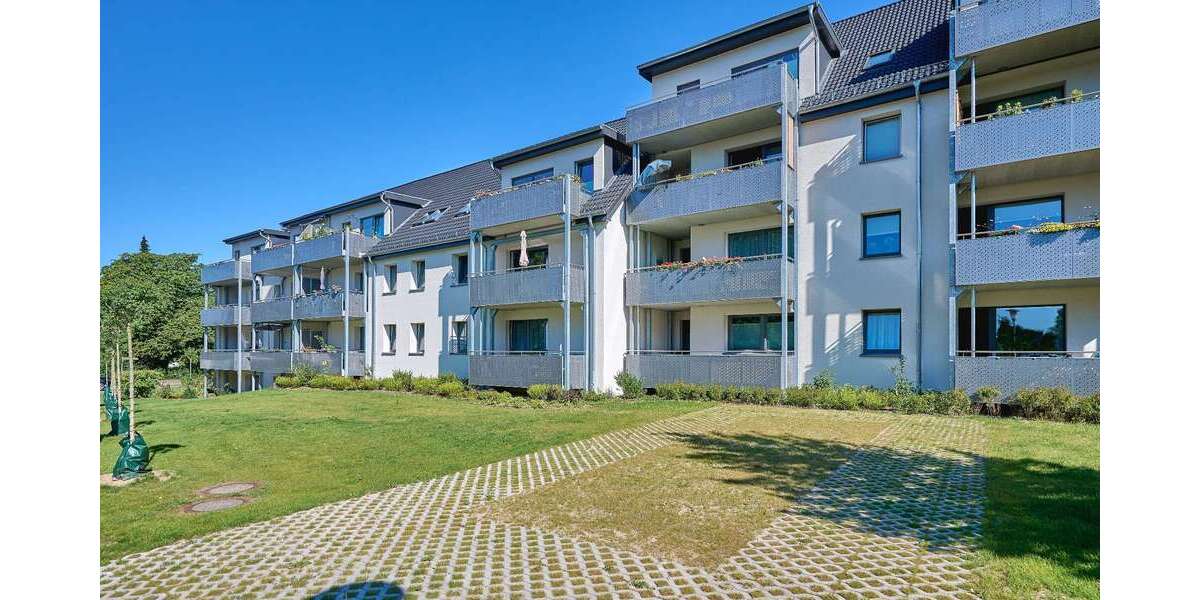 Etagenwohnung Preetz - 3 Zimmer, 82 m&sup2;, 882&euro; | Angebot:26887124