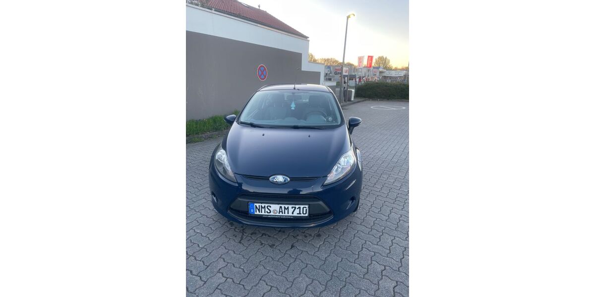 Ford Fiesta 116.500 km 2.599 &euro; Neumünster 24537