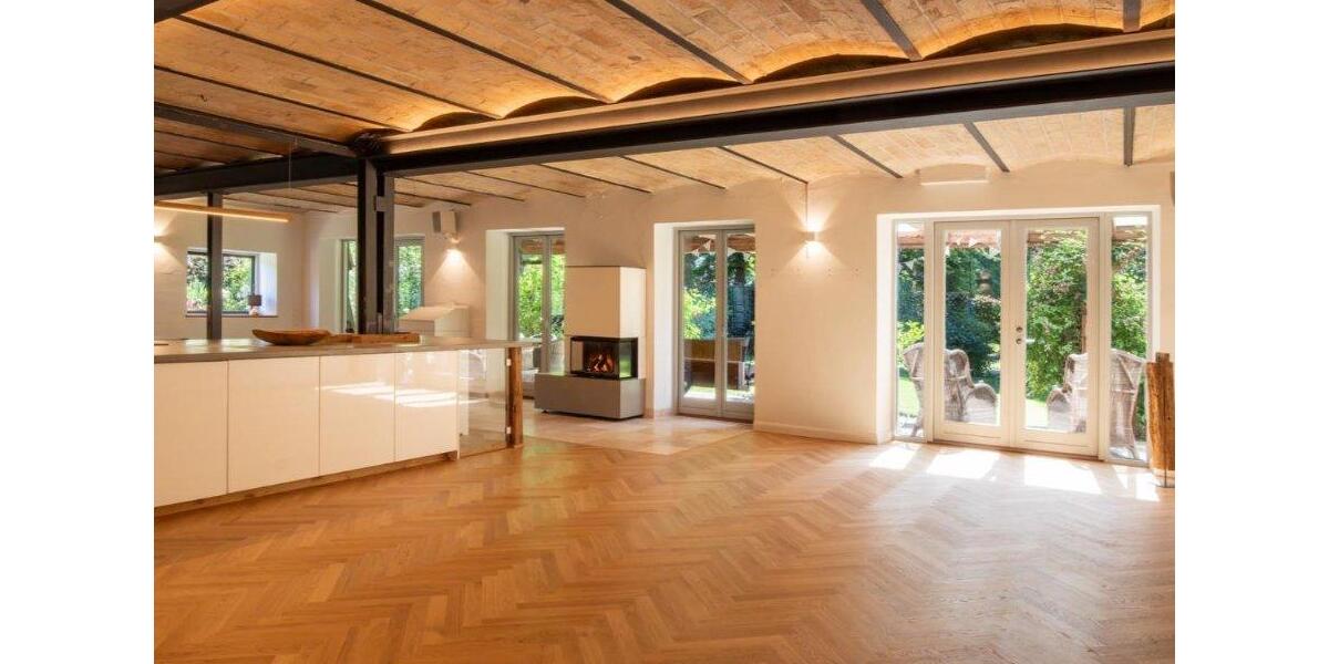 Erdgeschoßwohnung Eckernförde - 2 Zimmer, 190 m&sup2;, 2.500&euro; | Angebot:26178924