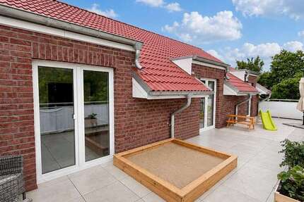 Wohnung Lütjenburg - 4 Zimmer, 100 m&sup2;, 1.300&euro; | Angebot:26902075