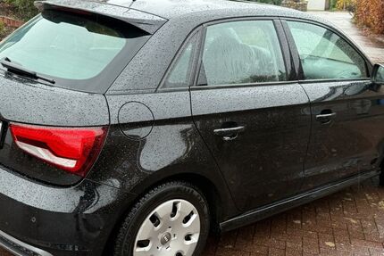 Audi A1 109.000 km 11.790 &euro; Neumünster 24539