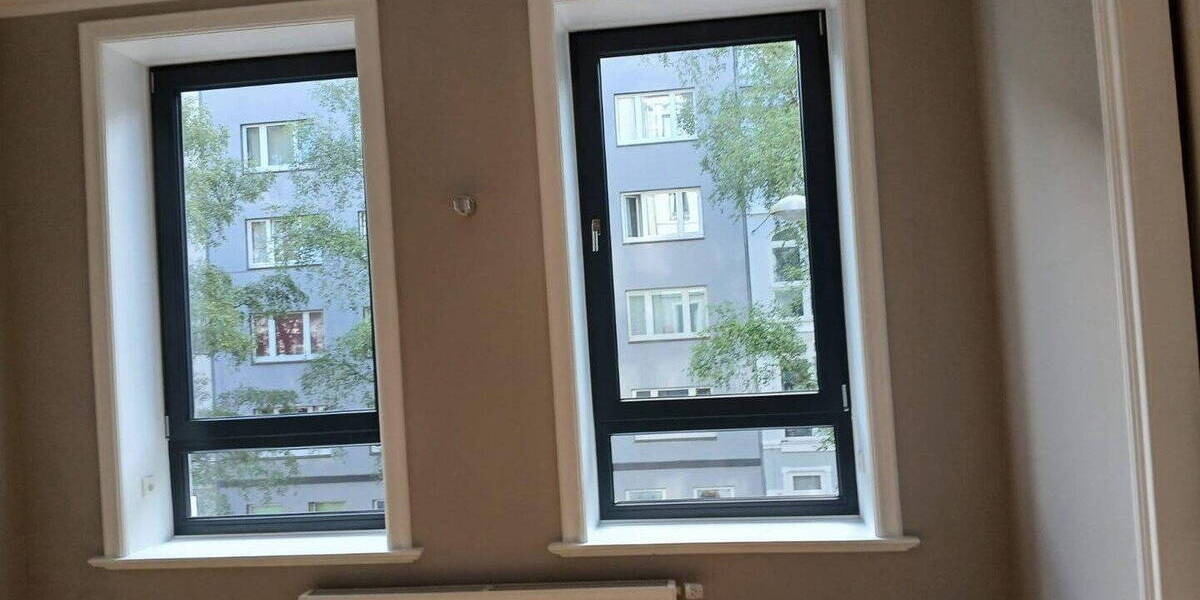 Etagenwohnung Kiel Wik - 2 Zimmer, 77 m&sup2;, 1.600&euro; | Angebot:26740611