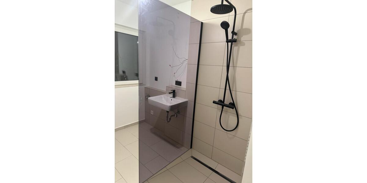 Etagenwohnung Schönkirchen - 2.5 Zimmer, 52 m&sup2;, 1.390&euro; | Angebot:25569476