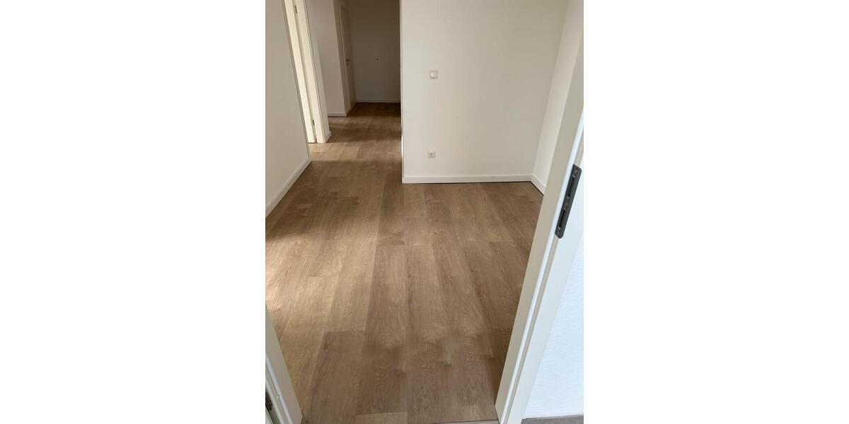 Etagenwohnung Melsdorf - 3 Zimmer, 76 m&sup2;, 219.000&euro; | Angebot:26833042