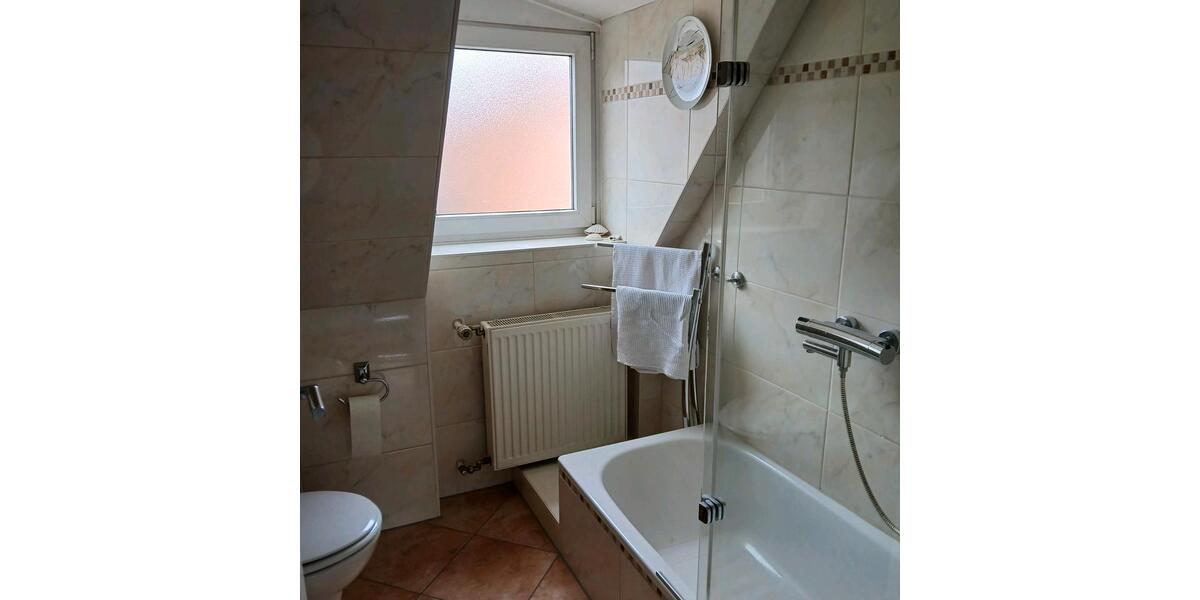 Reihenhaus Neumünster - 4 Zimmer, 90 m&sup2;, 255.000&euro; | Angebot:26915893