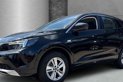 Opel Grandland (X) 15.999 km 21.990 &euro; Neumünster 24536
