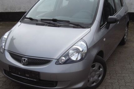 Honda Jazz 129.000 km 2.400 &euro; Neumünster 24536