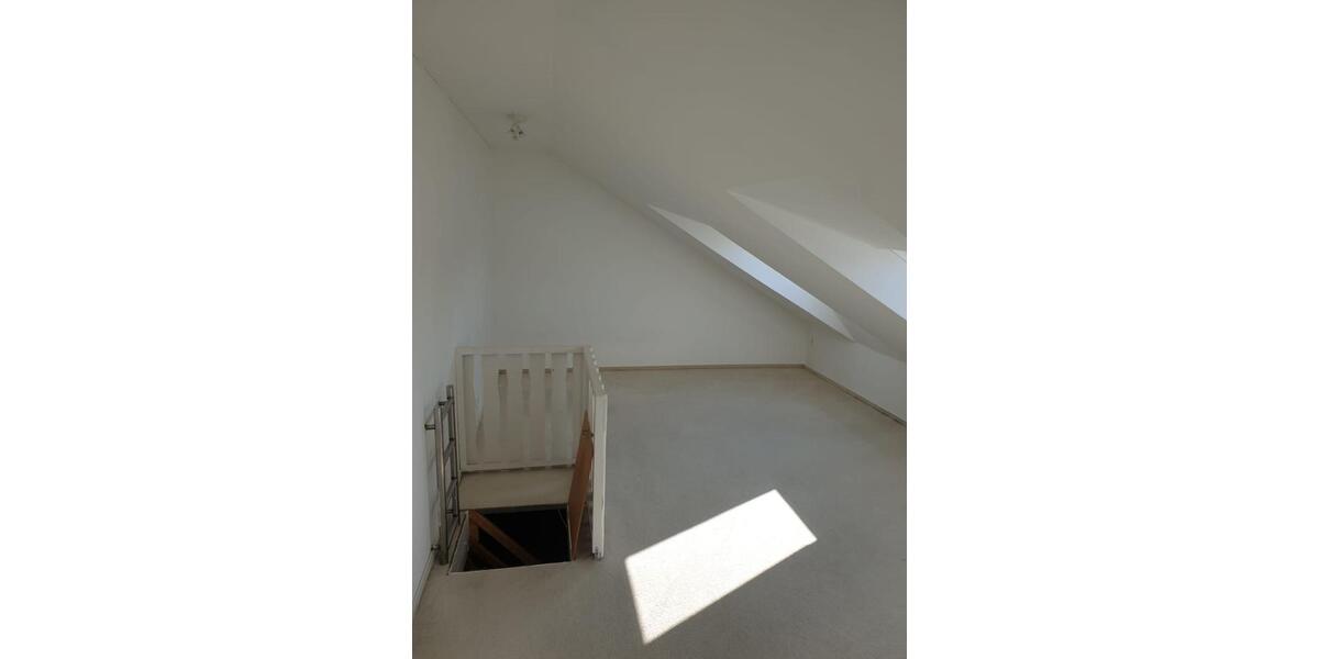 Reihenhaus Melsdorf - 4 Zimmer, 92 m&sup2;, 1.560&euro; | Angebot:26577871