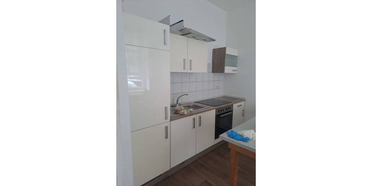 Etagenwohnung Neumünster Innenstadt - 2 Zimmer, 48 m&sup2;, 380&euro; | Angebot:26851153
