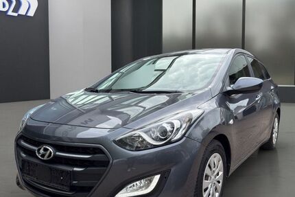 Hyundai i30 128.496 km 7.555 &euro; Kiel 24118