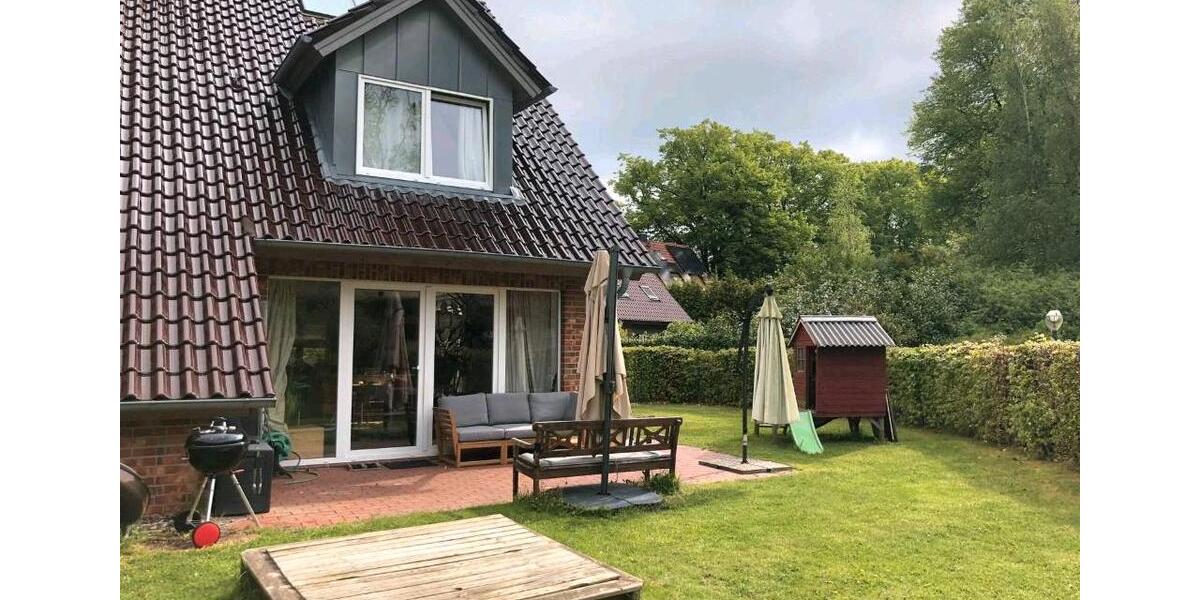 Reihenhaus Achterwehr - 5 Zimmer, 161 m&sup2;, 2.050&euro; | Angebot:26238659