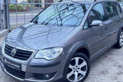VW Touran 305.129 km 4.950 &euro; Neumünster 24539