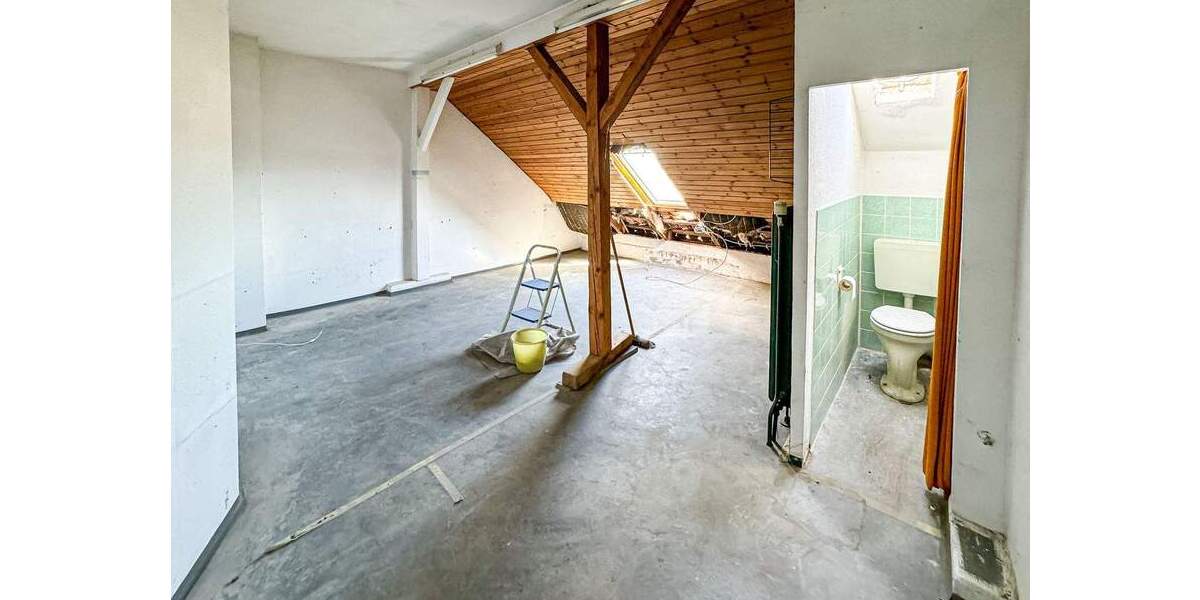 Etagenwohnung Kiel Blücherplatz - 3 Zimmer, 87 m&sup2;, 115.000&euro; | Angebot:25797113