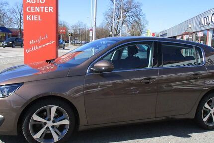 Peugeot 308 120.000 km 8.950 &euro; Kiel-Kronshagen 24119