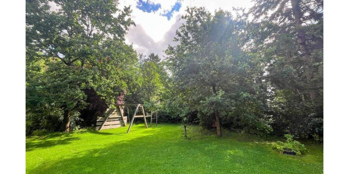 Familientraum mit Pool im beliebten Stadtteil-Einfeld! 7 zimmer