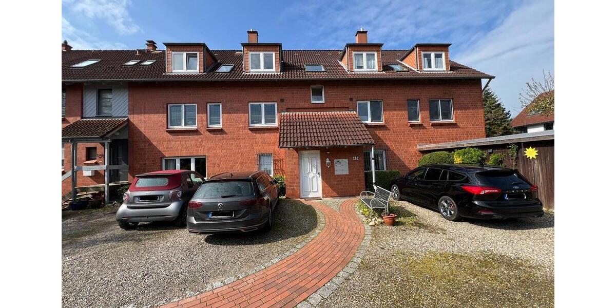 Dachgeschoßwohnung Kiel Wik - 2 Zimmer, 62 m&sup2;, 900&euro; | Angebot:25405789