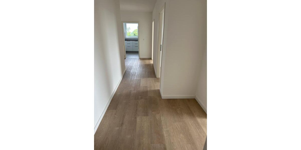 Etagenwohnung Melsdorf - 3 Zimmer, 76 m&sup2;, 219.000&euro; | Angebot:26833042