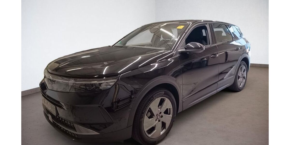 Opel Grandland (X) 3.140 km 24.980 &euro; Kiel 24107