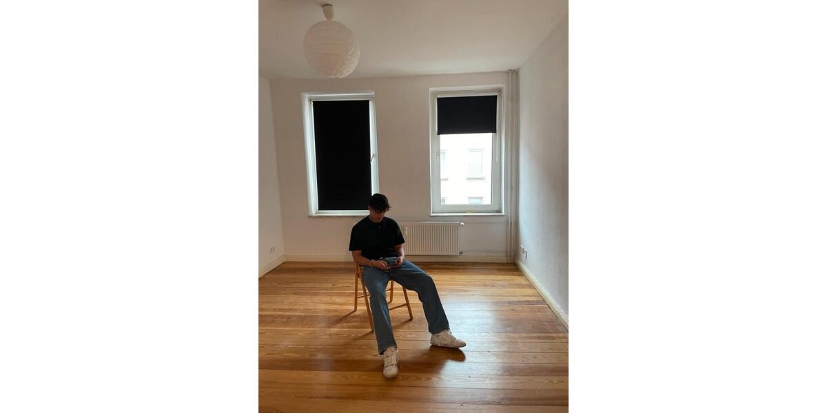 Etagenwohnung Kiel Gaarden-Ost - 2 Zimmer, 48 m&sup2;, 590&euro; | Angebot:26429256