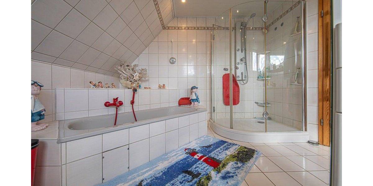Einfamilienhaus Fiefbergen - 4 Zimmer, 123 m&sup2;, 439.000&euro; | Angebot:26886521